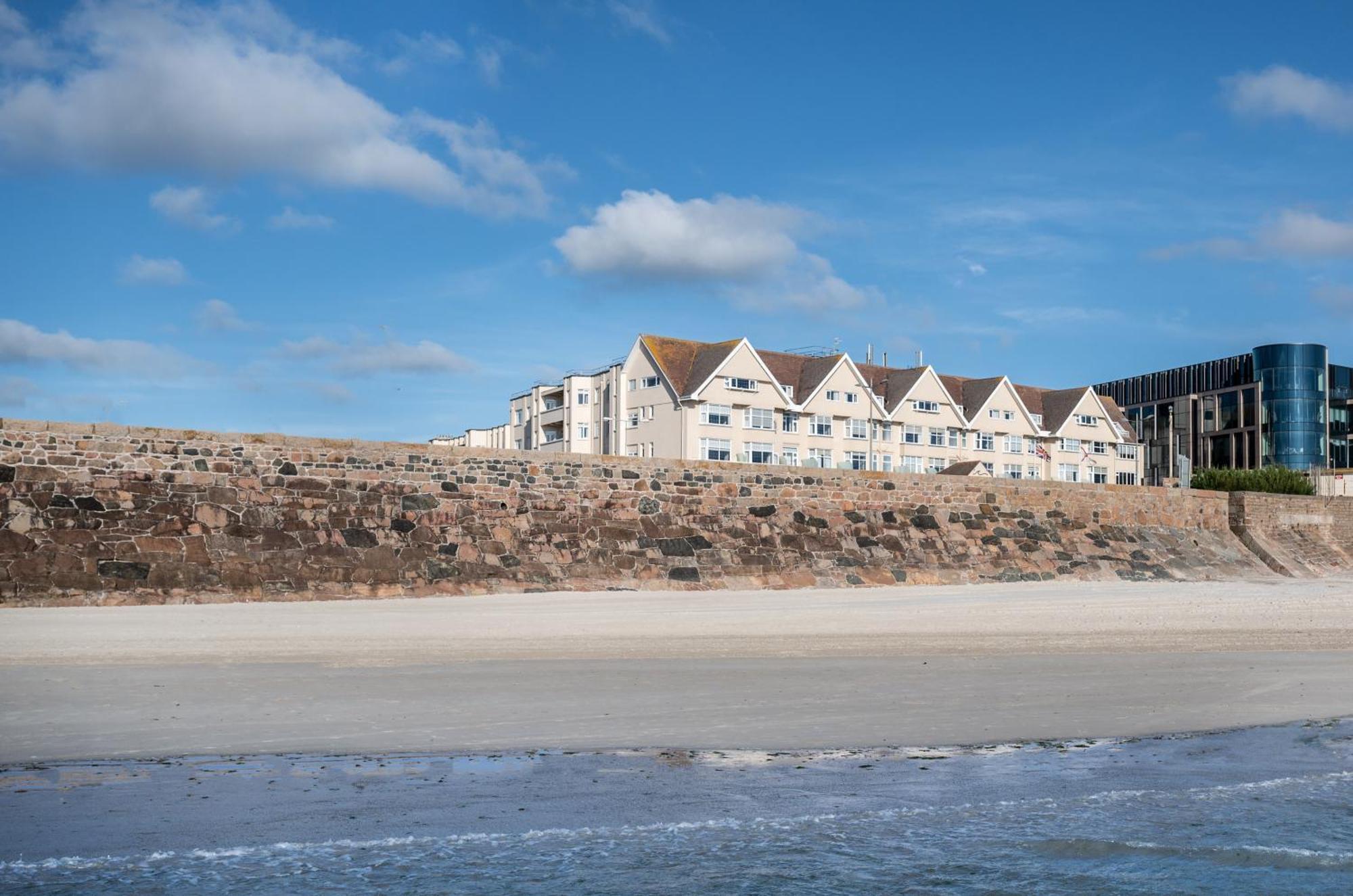 فندق وسبا غراند جيرسي سانت هلير جيرسي المظهر الخارجي الصورة The beach at Pembrey Sands