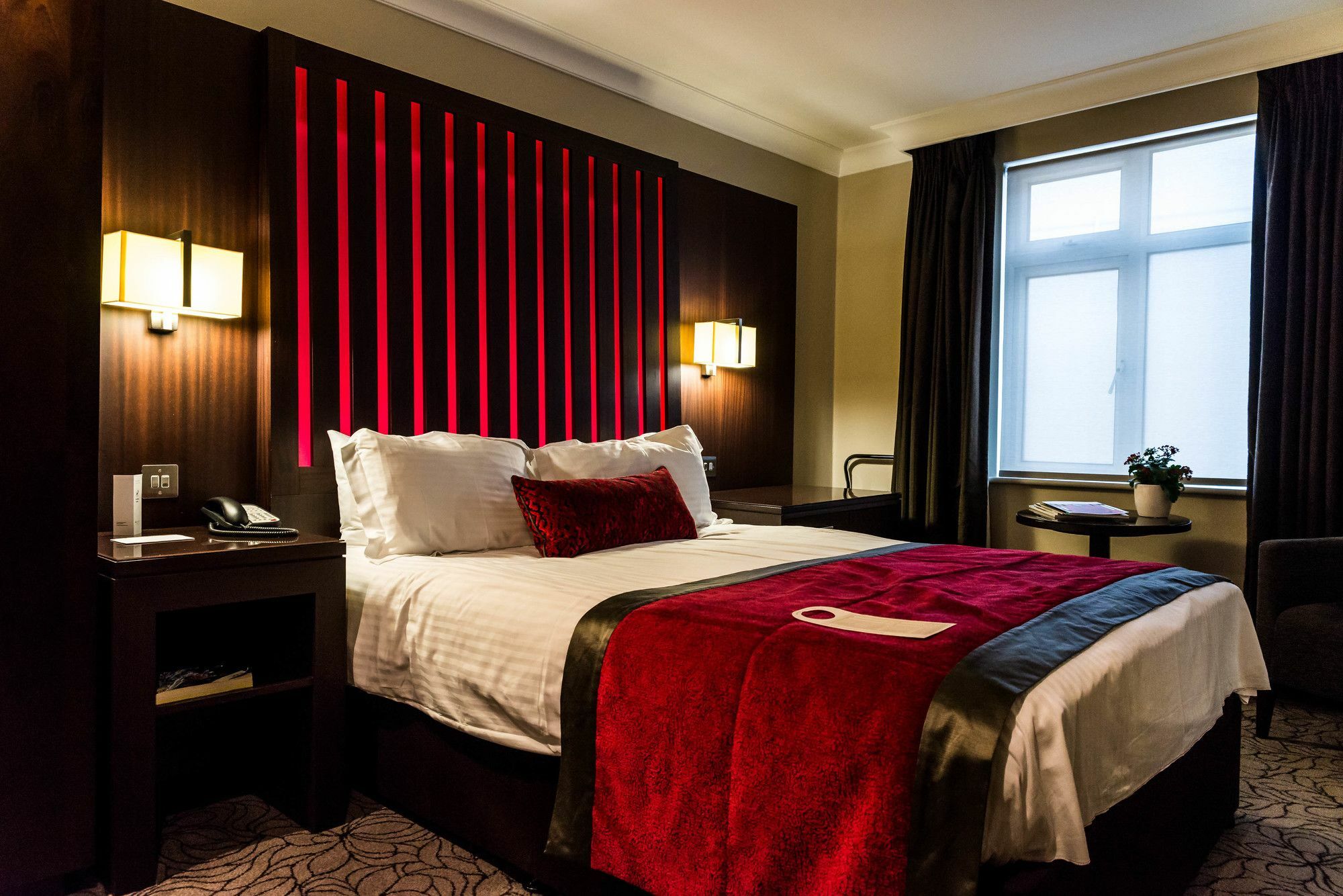 فندق وسبا غراند جيرسي سانت هلير جيرسي المظهر الخارجي الصورة A bedroom at the hotel
